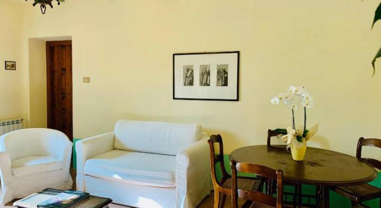 Rental apartment with pool — photo 5