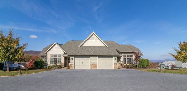 House  McGaheysville