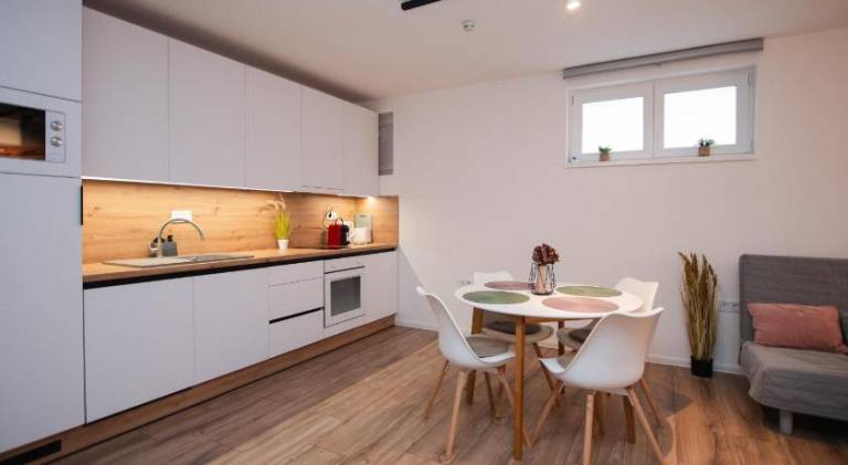Apartment with patio | Suitable for remote work in Pecs