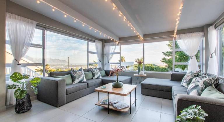 230 m&sup2; Ferienwohnung