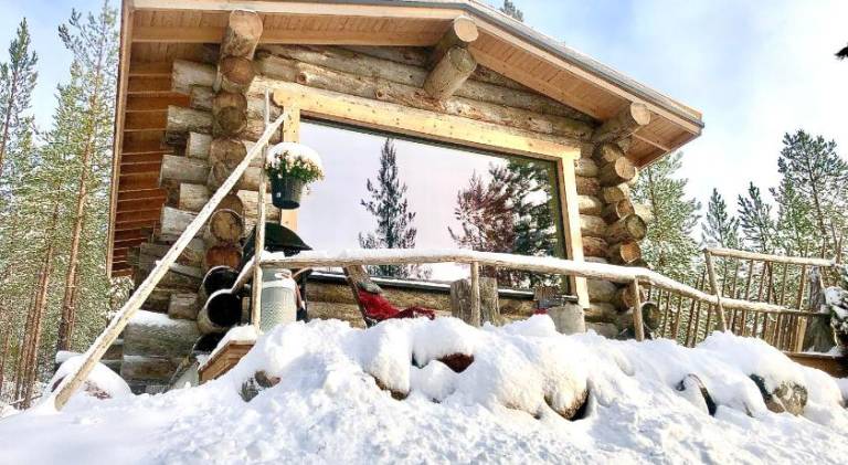 Log Cabin with Private Sauna & Hot Tub by Invisible Forest Lodge - Adults Only in Rovaniemi