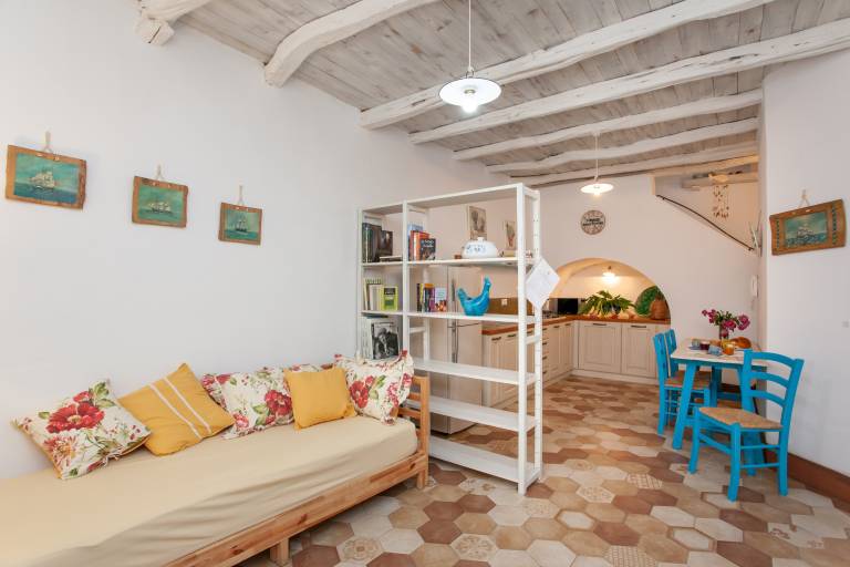 Holiday Home "Domo Bangone" with Shared Terrace & Wi-Fi — photo 3