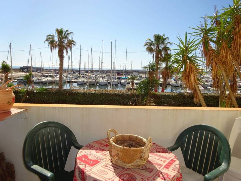 Holiday apartment with 1 room for 4 persons in Torreilles