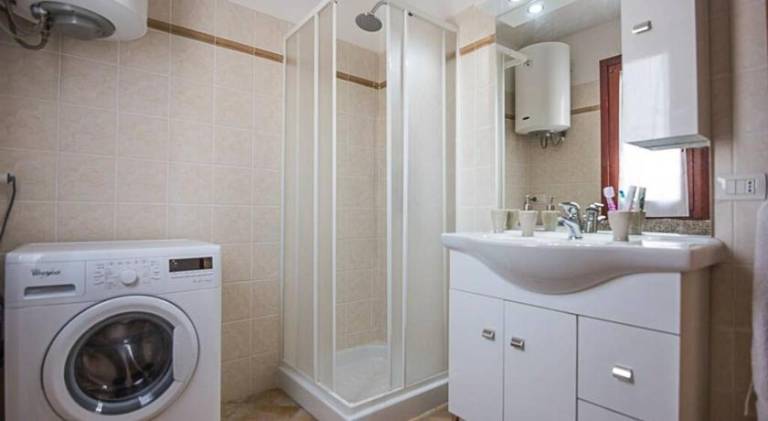 House with 2 rooms for 4 persons — photo 2