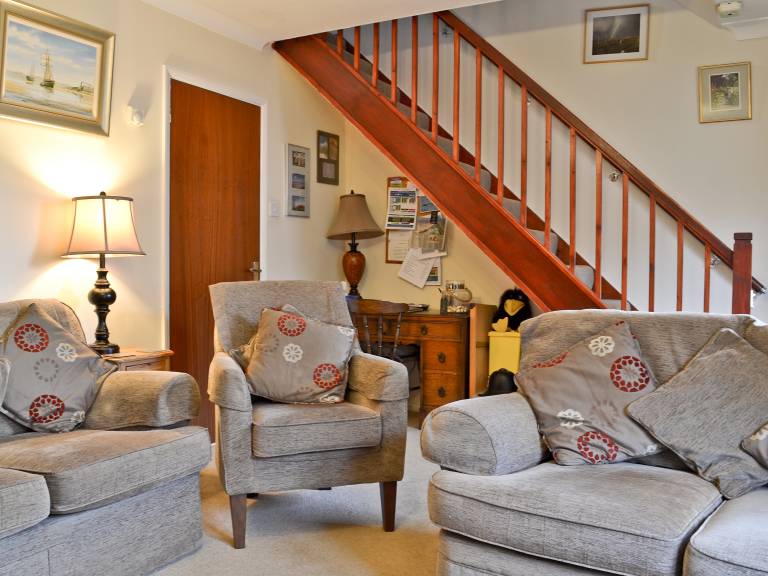 Family-friendly nice cottage with barbeque & yard | Dogs allowed — photo 4