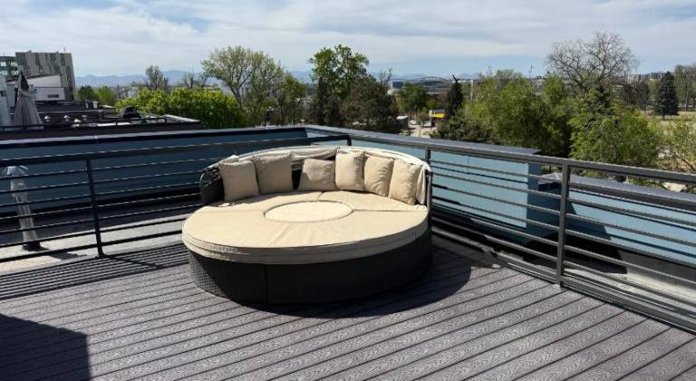 Luxury Home with Rooftop City and Mountain Views Includes Huge Rooftop Patio with Daybed — photo 5