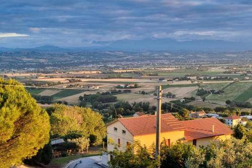 Appartamento Montecosaro