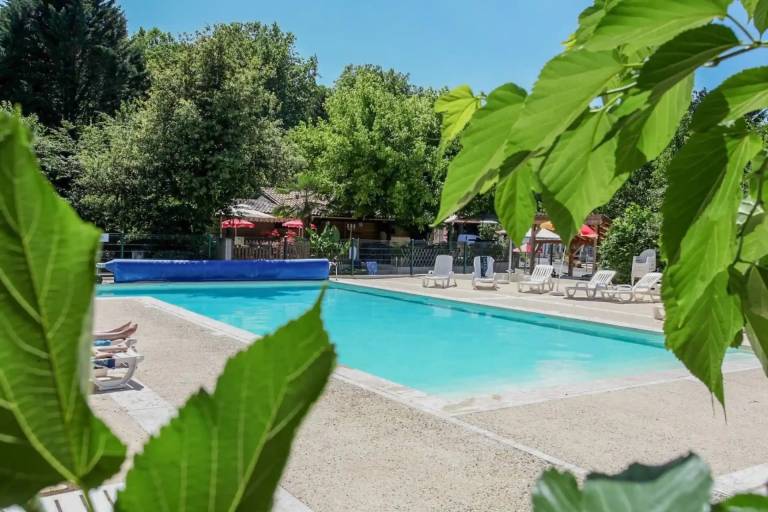 Chalet in Antonne-et-Trigonant, Eyliac f&uuml;r max. 4 Personen am Atlantik