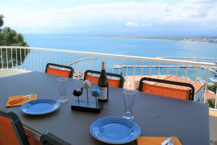 100 M² Appartement ∙ 3 Chambres ∙ 6 Personnes - Cadaqués
