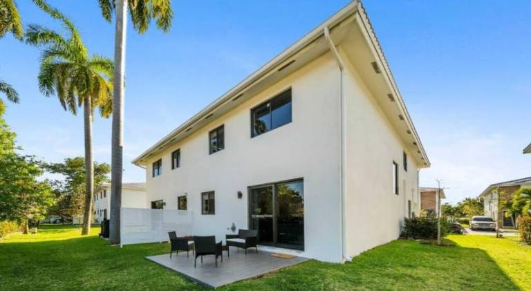 House with 4 rooms for 12 persons — photo 4