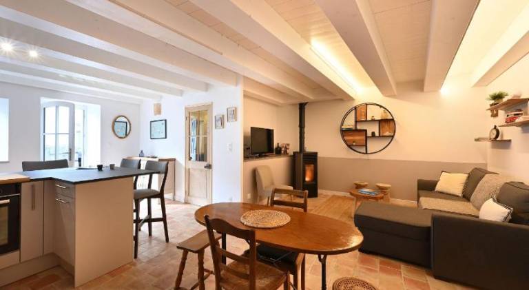 House with 2 rooms for 5 persons — photo 3