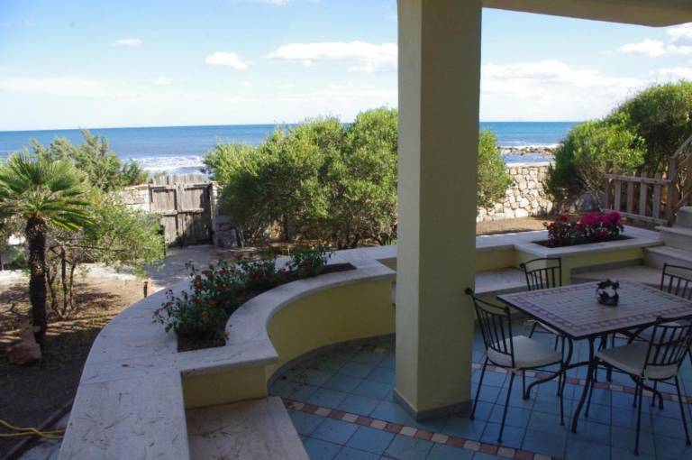 Villa 'Maria' with Sea View, Private Terrace and Wi-Fi — photo 3