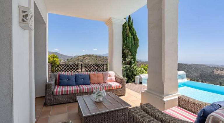 Luxury Modern 5BR Villa - Infinity pool & Panoramic sea views — photo 4