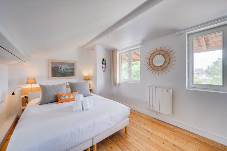 Family-friendly beautiful vacation home with patio | Pet-friendly — photo 4