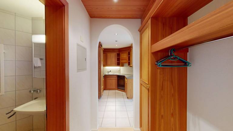 Apartment Belvair 32 - Well-maintained and renovated 2.5-Room Apartment — photo 4