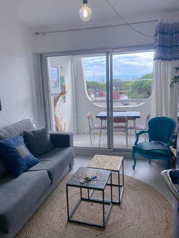 Apartment with 1 room for 4 persons — photo 3
