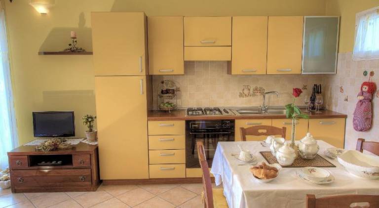 Rental apartment with 1 room for 5 persons — photo 3