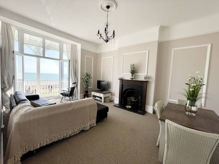 Apartment Hythe