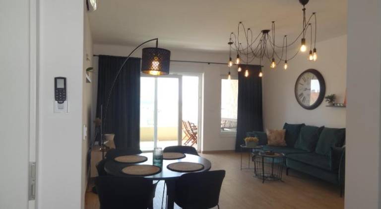 Apartment | Close to the beach | Pets allowed in Vodice