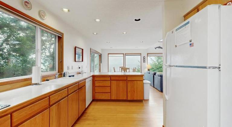 Big vacation home | Beach nearby | Dogs allowed — photo 4