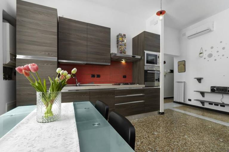 Children-friendly wonderful vacation home | Near Piazza De Ferrari | Pets allowed — photo 3