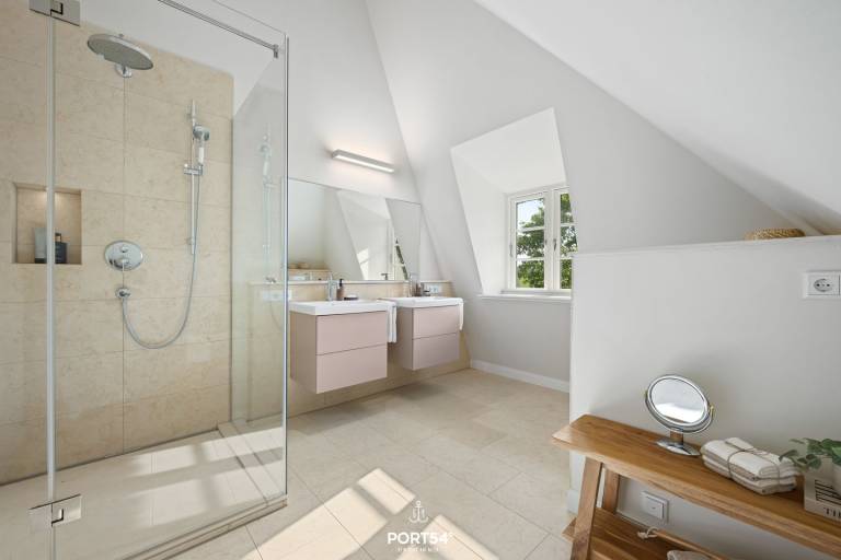 ReetCottage - secluded location, wood-burning stove, 2 bathrooms, 2 parking spaces — photo 3