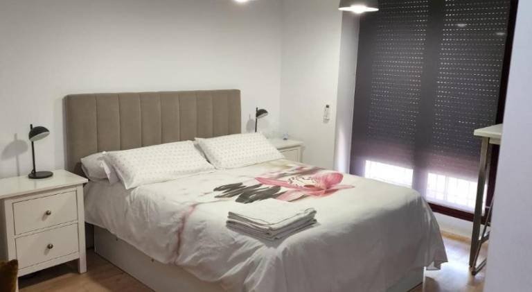 Holiday apartment with pool in Madrid
