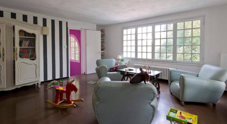 Family-friendly nice serviced apartment with terrace, pool & yard | Beach nearby | Good for workation | Pets are welcome — photo 3
