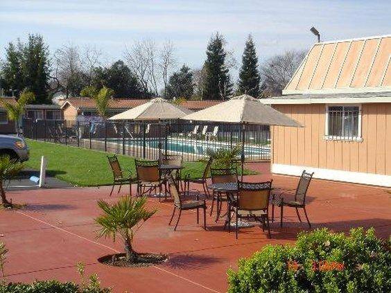 Tri Valley Inn & Suites in Pleasanton, CA