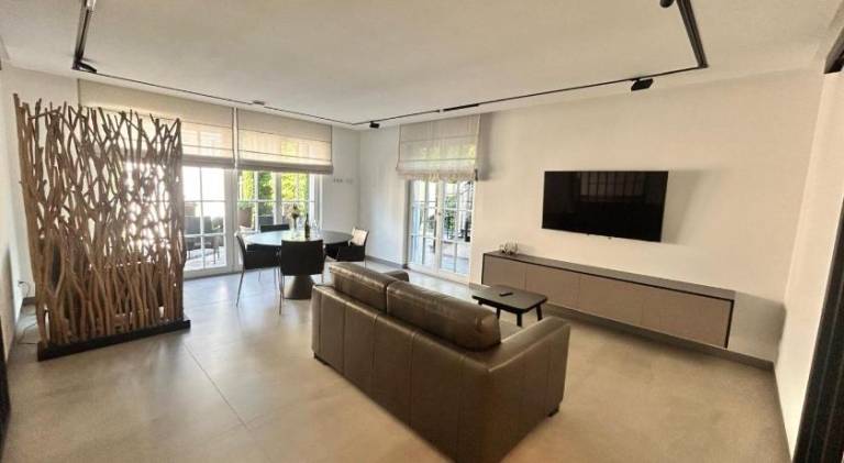 Lovely rental apartment | Pets allowed in Cologne