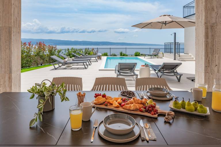 Children-friendly wonderful villa with fast internet, garden & BBQ | Water view | Pets allowed — photo 4