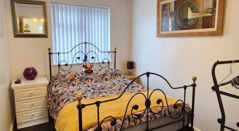 Holiday apartment with 1 room for 2 persons in Northampton