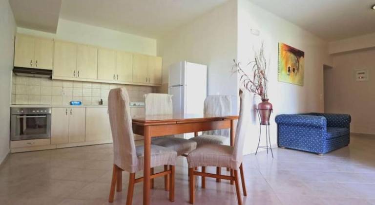 Holiday apartment with 3 rooms for 6 persons — photo 4