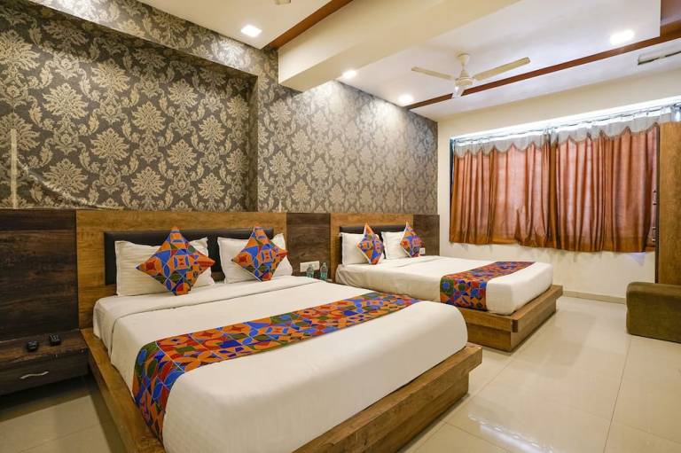 Fabhotel Galaxy I