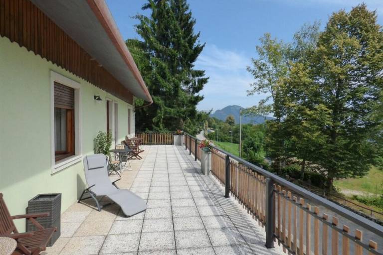 Lovely lodge with garden & patio | Dogs allowed — photo 5