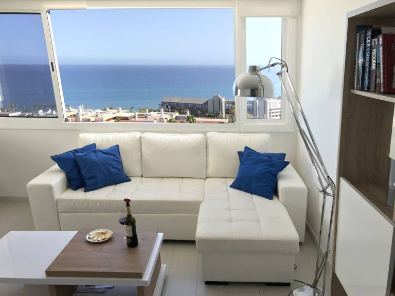 Fully equipped beautiful holiday apartment with yard & heated pool | Next to the beach | Suitable for remote work | Dogs allowed — photo 4