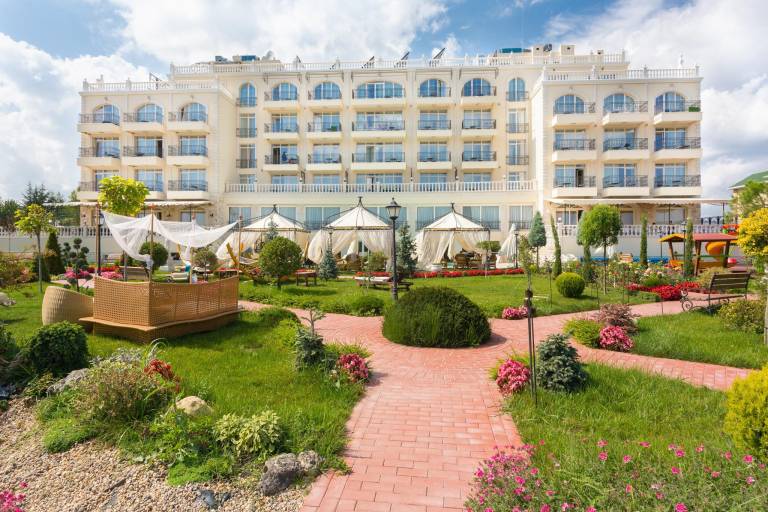 Therma Palace - Spa & Mineral Pool in Albena