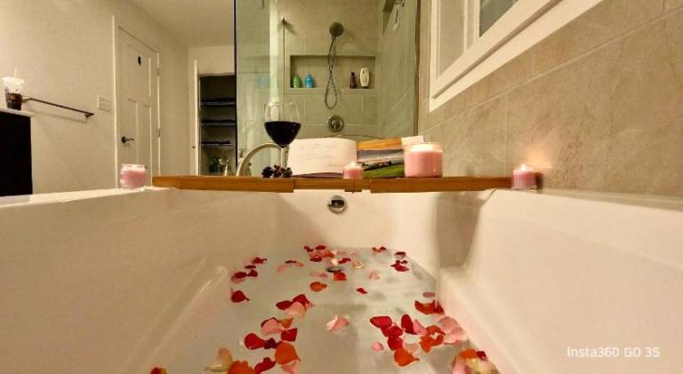 Wonderful villa with hot tub | Pet-friendly — photo 4