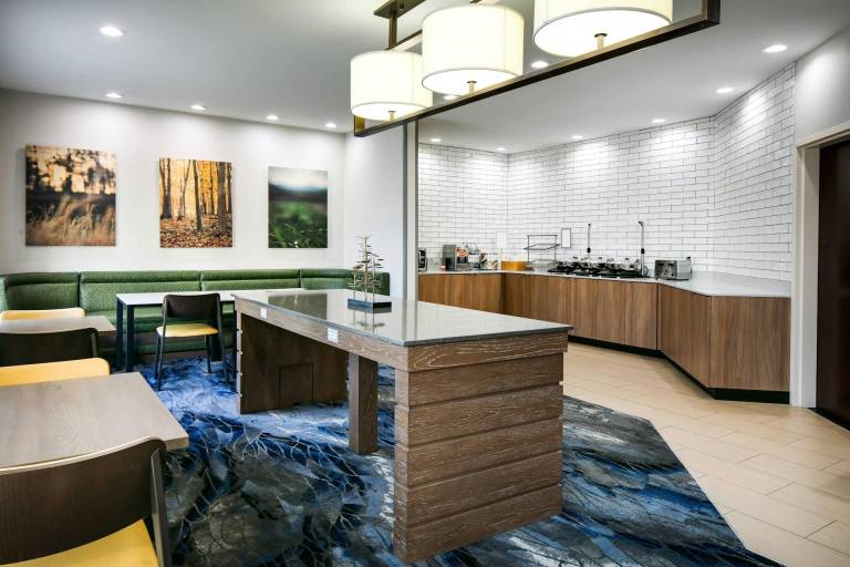 Fairfield by Marriott Inn & Suites Tulsa Central — photo 3