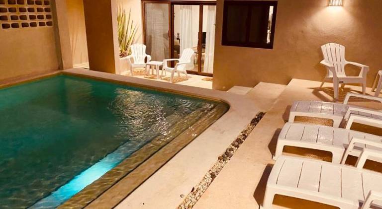 Rental apartment with yard, terrace & pool — photo 5