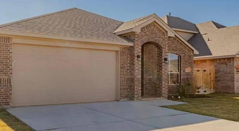 1000 m&sup2; Ferienhaus