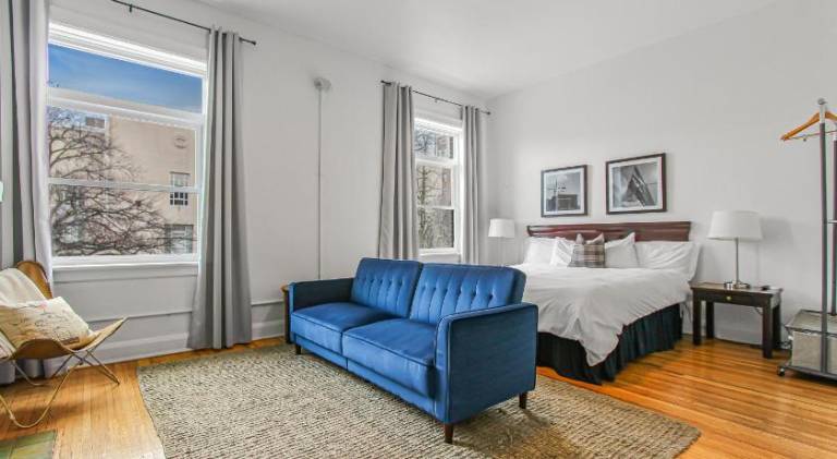 Nice serviced apartment | Suitable for remote work | Pet-friendly in Toledo