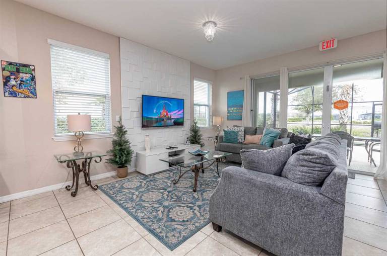 Fully equipped beautiful house with pool | Pets are welcome — photo 2