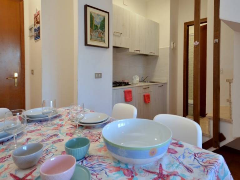 Holiday apartment with terrace — photo 2