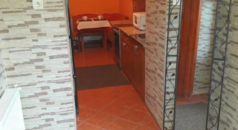Apartman  Tardos
