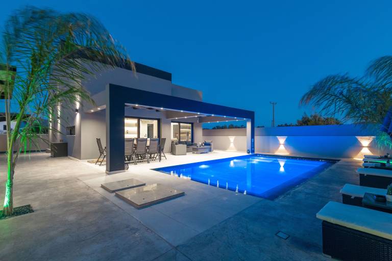 Villa Laganas