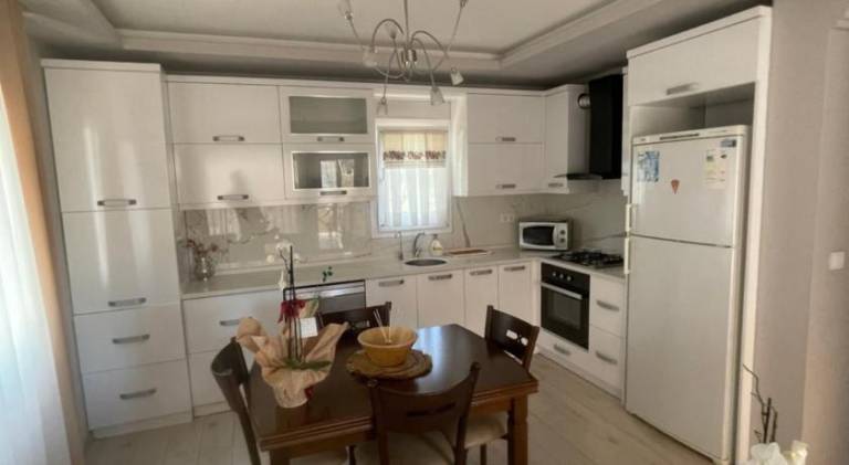 Fully equipped villa with terrace, yard & barbeque | Good for workation | Pets allowed — photo 4