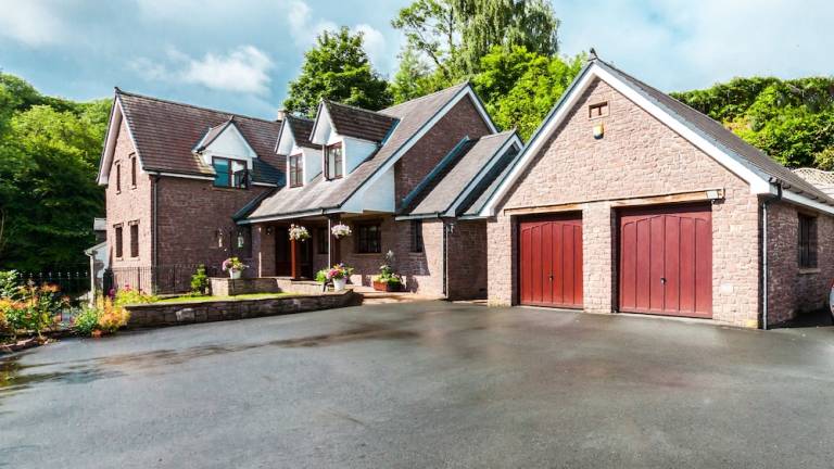 Bed and breakfast  Gilwern