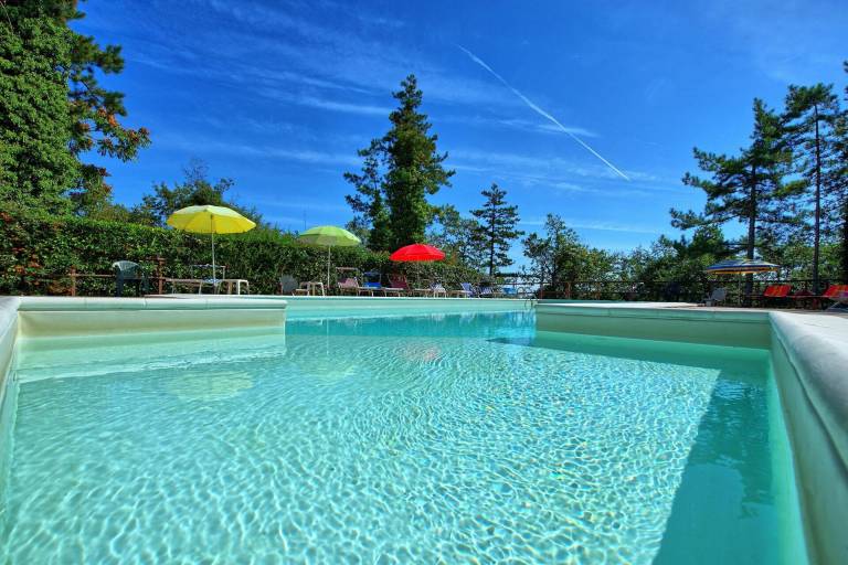 Villa with barbeque, private pool & terrace — photo 2