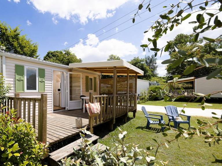 Mobile home with heated pool & patio — photo 4
